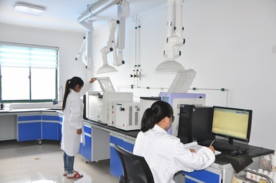 攜環(huán)保與經(jīng)濟(jì)共達(dá)彼岸-安慶新媒體經(jīng)濟(jì)行走進(jìn)安慶鑫祥瑞環(huán)保科技